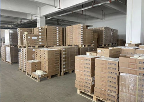 Latest company news about Keramische drager van hoge kwaliteit Ronde drieweg katalysator Euro 1-5 Model 120 x 120