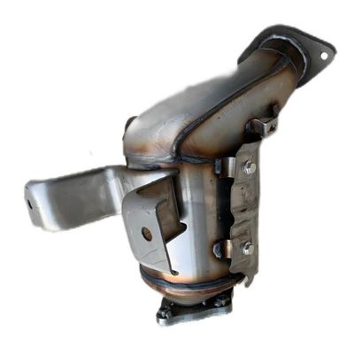 quality Hoogst standaard drie-weg katalysator geschikt voor Geely King Kong 18 modellen factory
